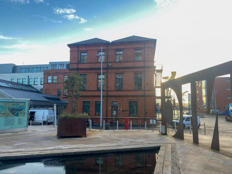 Titanic House