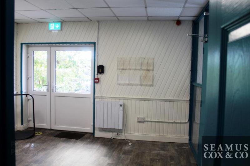 27d East Bridge Street 3