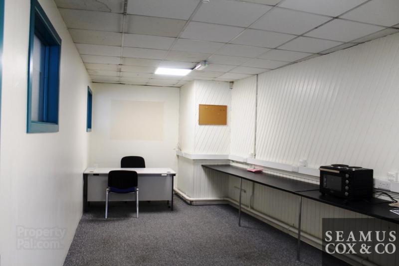 27d East Bridge Street 4