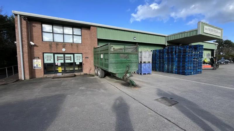 140 Newtownards Rd 2